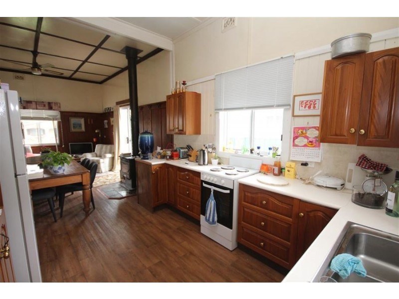 177 Manners Street, Tenterfield NSW 2372