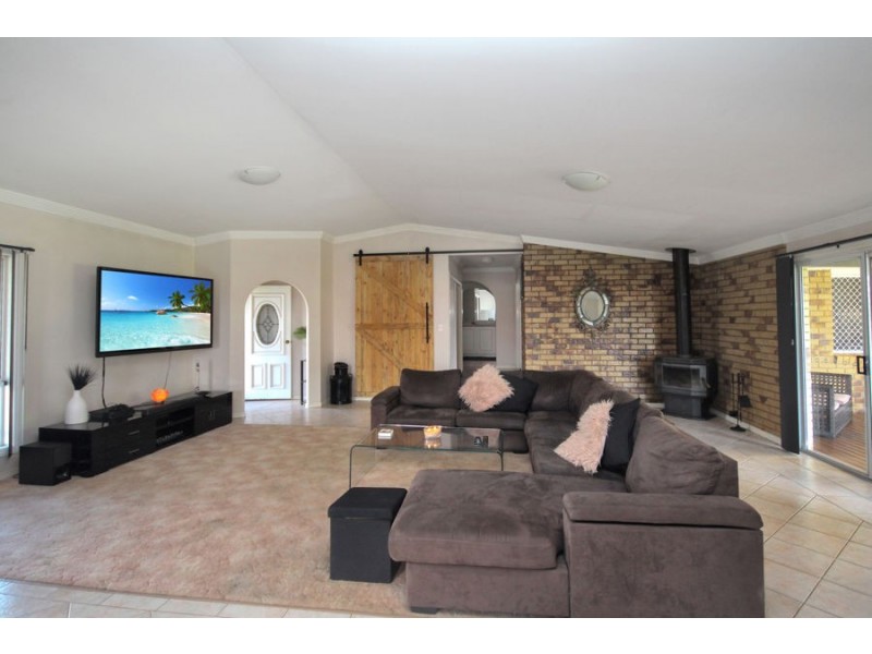 225 Bulwer Street, Tenterfield NSW 2372