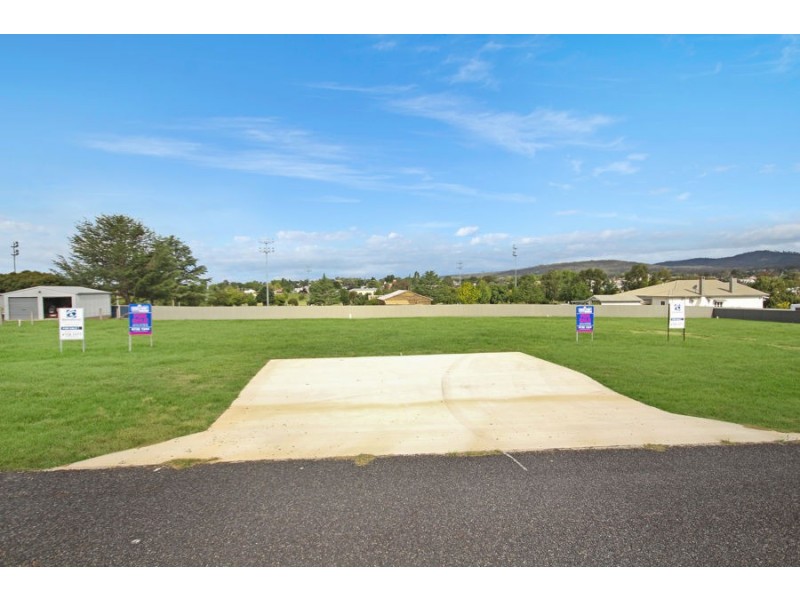 49 & 51 Duncan Street, Tenterfield NSW 2372