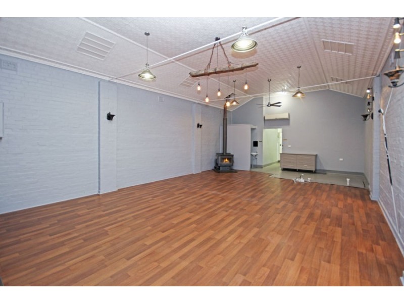 242 Rouse Street, Tenterfield NSW 2372