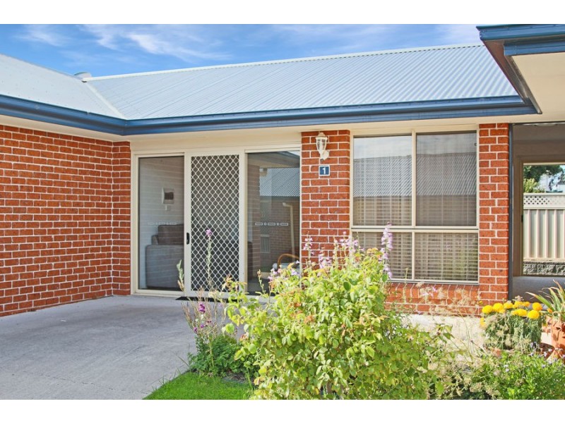 1/65-67 Scott Street, Tenterfield NSW 2372