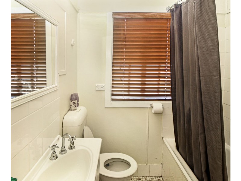 151 Miles Street, Tenterfield NSW 2372