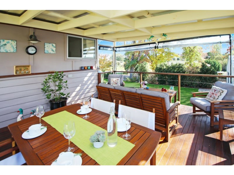 72 Martin Street, Tenterfield NSW 2372