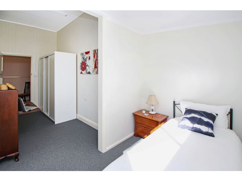 72 Martin Street, Tenterfield NSW 2372