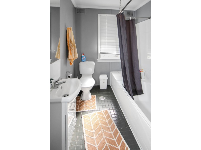 6 Margaret Street, Tenterfield NSW 2372