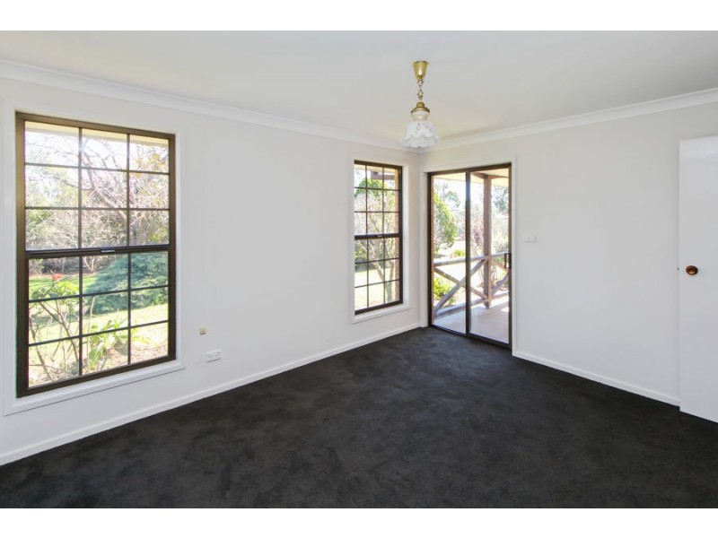 49 Derby Street, Tenterfield NSW 2372