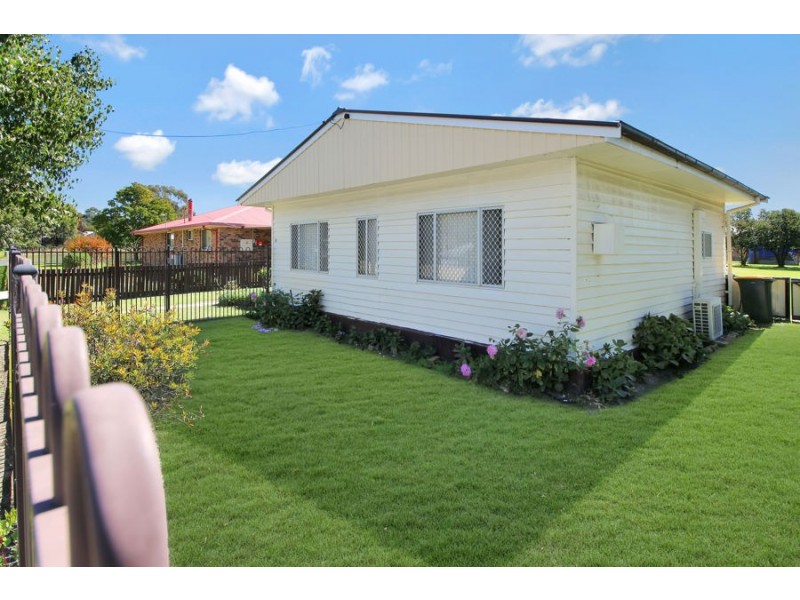 56 Manners Street, Tenterfield NSW 2372