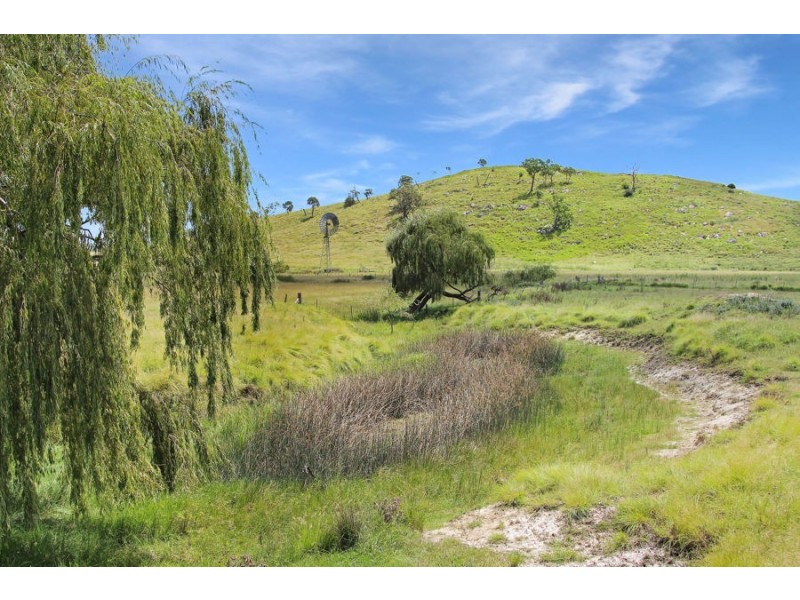 47 Bryans Gap Road, Tenterfield NSW 2372
