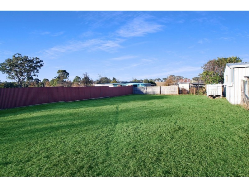 144 Miles Street, Tenterfield NSW 2372