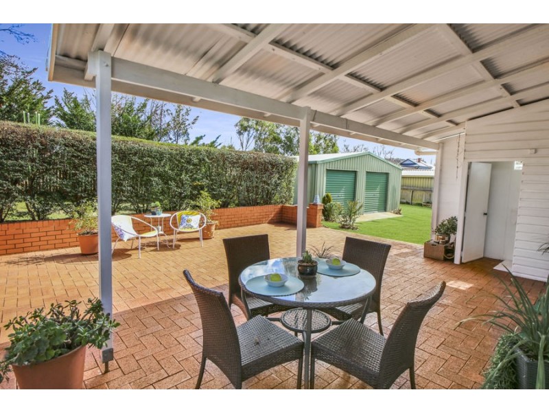 24 Duncan Street, Tenterfield NSW 2372