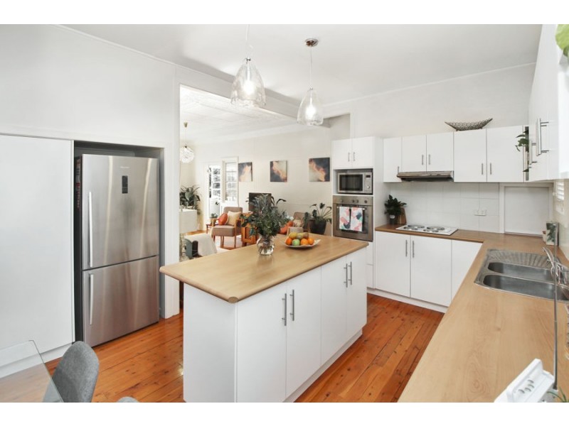 24 Duncan Street, Tenterfield NSW 2372