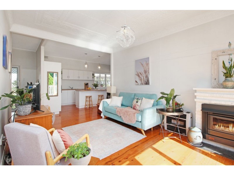 24 Duncan Street, Tenterfield NSW 2372