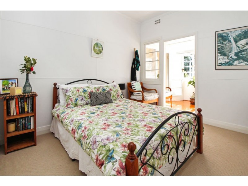 24 Duncan Street, Tenterfield NSW 2372