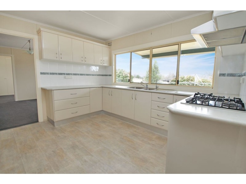 174 Manners Street, Tenterfield NSW 2372