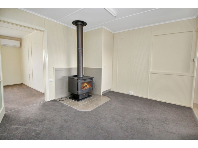 174 Manners Street, Tenterfield NSW 2372