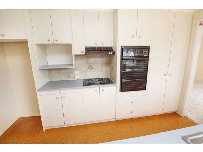 93 Drummond Street, Tenterfield NSW 2372