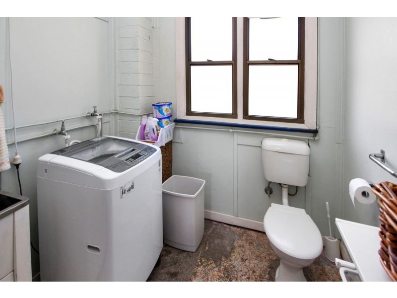 36 George Street, Tenterfield NSW 2372