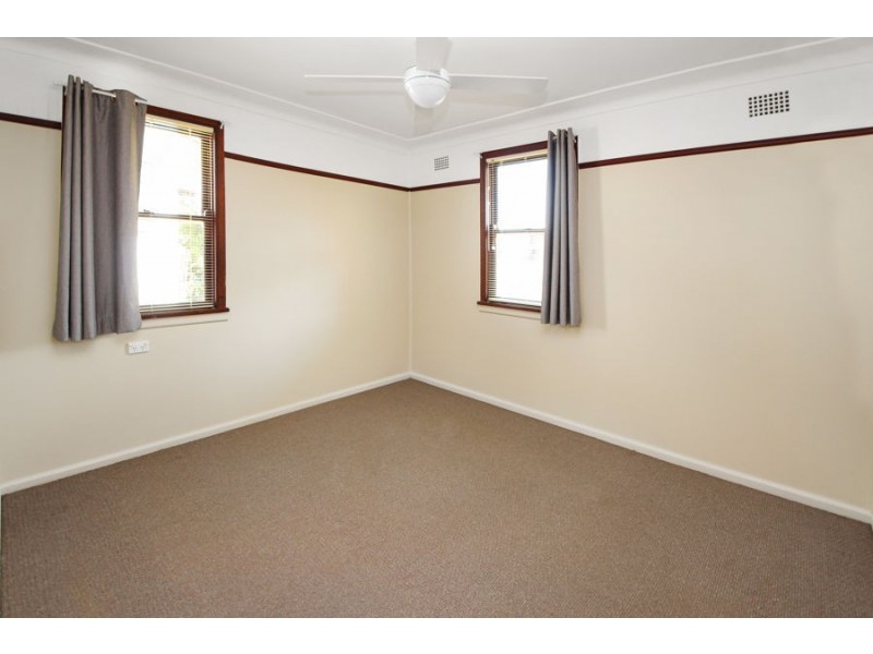 53 High Street, Tenterfield NSW 2372