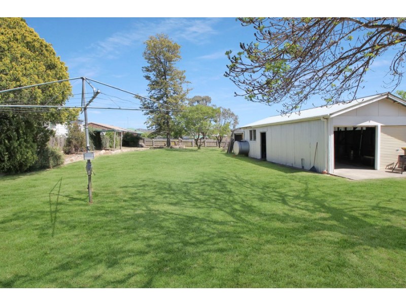 126 Rouse Street, Tenterfield NSW 2372