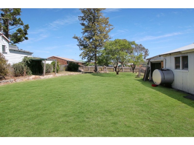 126 Rouse Street, Tenterfield NSW 2372