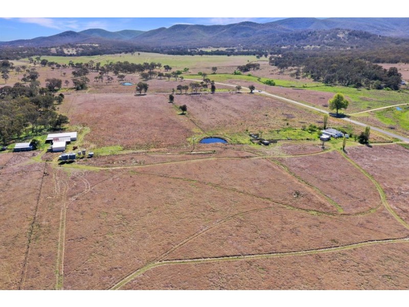 1623 Bruxner Way, Tenterfield NSW 2372