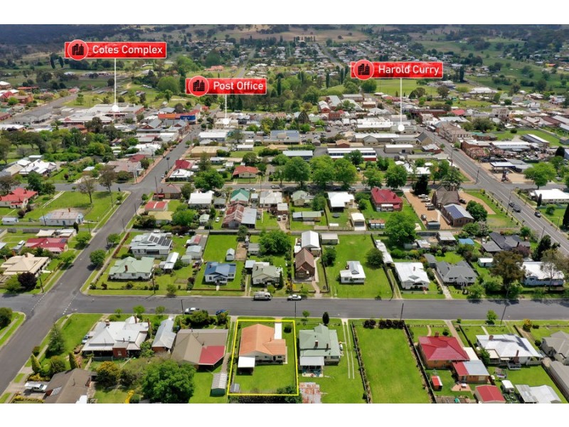 124 Bulwer Street, Tenterfield NSW 2372
