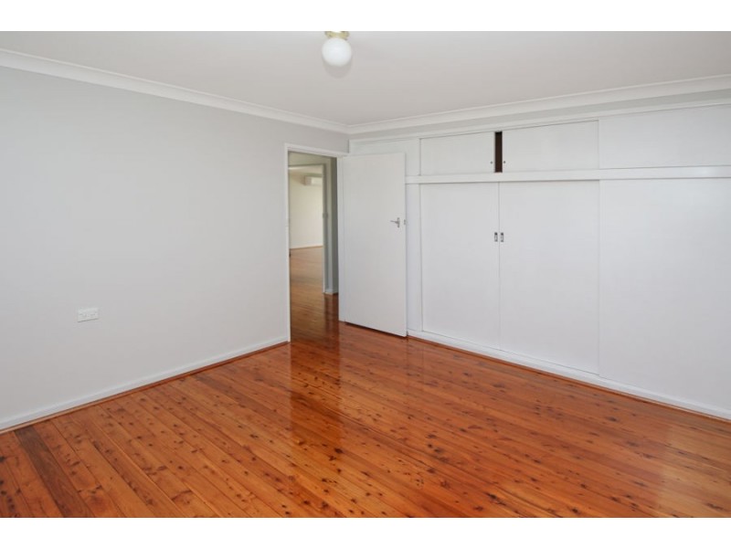 124 Bulwer Street, Tenterfield NSW 2372