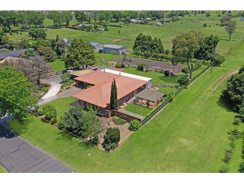 206 Pelham Street, Tenterfield NSW 2372
