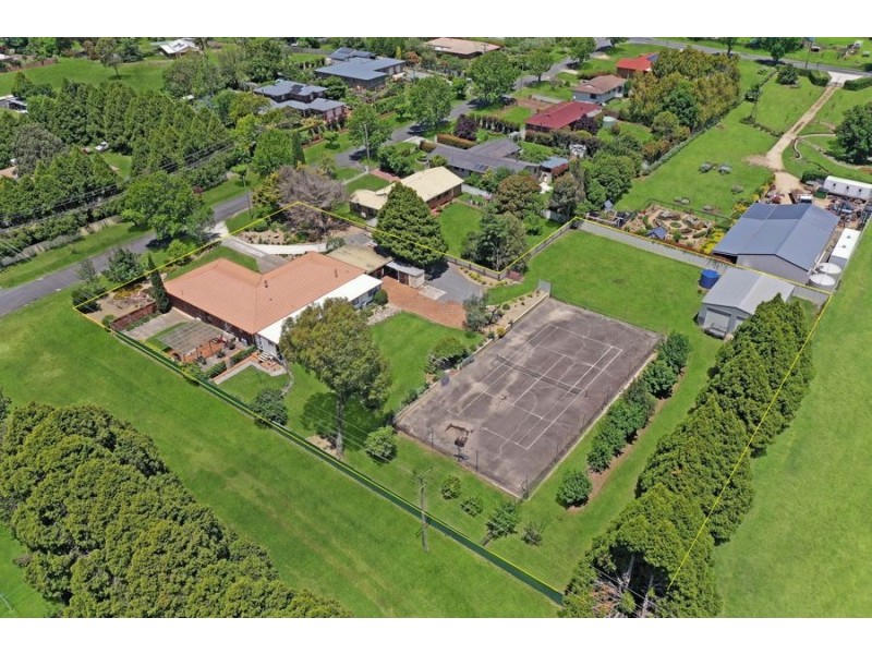 206 Pelham Street, Tenterfield NSW 2372