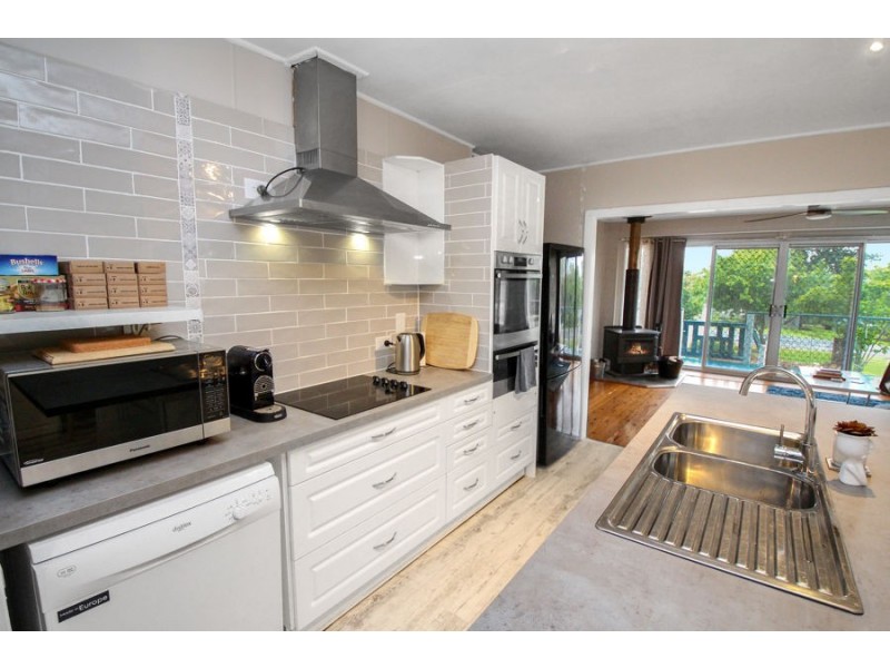 96 Martin Street, Tenterfield NSW 2372