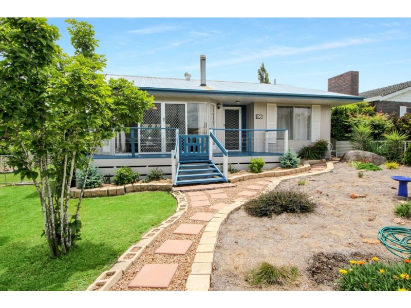 96 Martin Street, Tenterfield NSW 2372