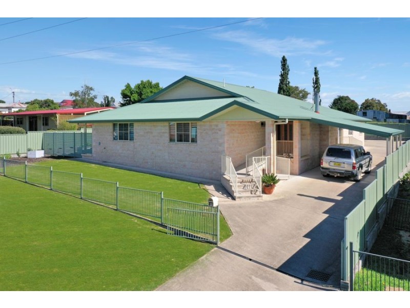 89 Petre Street, Tenterfield NSW 2372