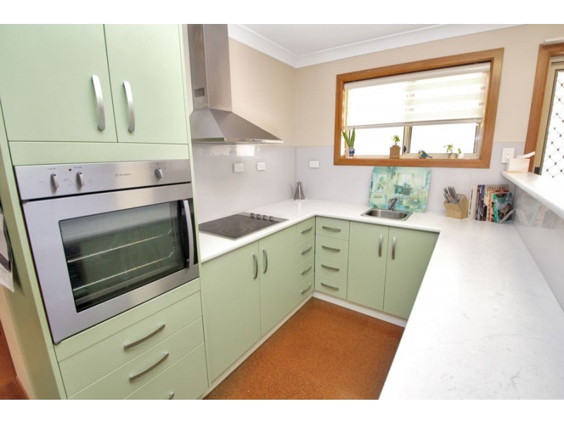 89 Petre Street, Tenterfield NSW 2372