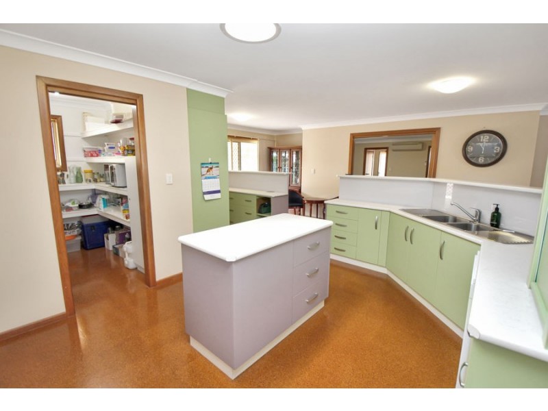 89 Petre Street, Tenterfield NSW 2372
