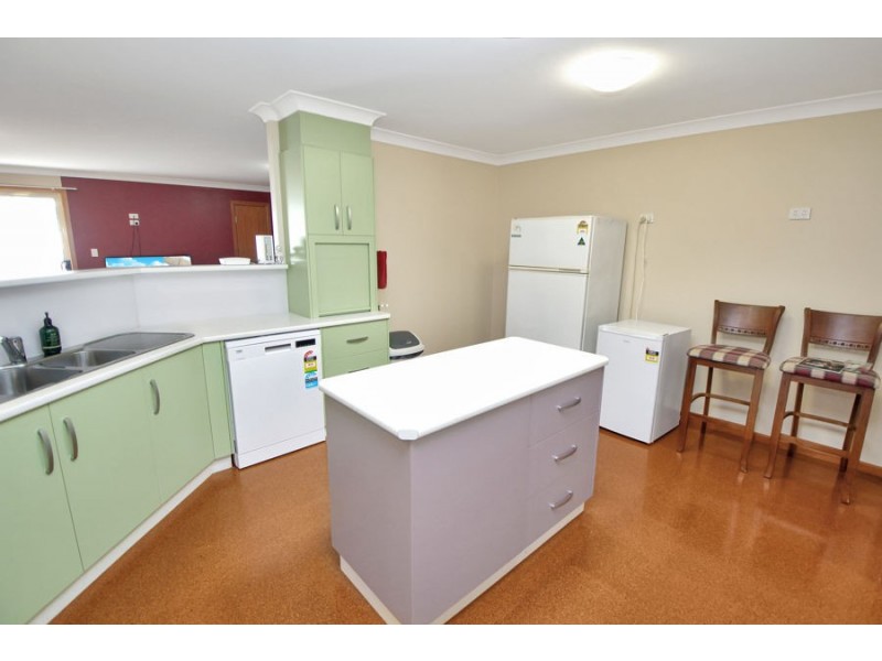 89 Petre Street, Tenterfield NSW 2372