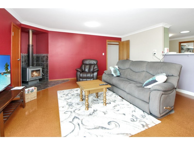 89 Petre Street, Tenterfield NSW 2372