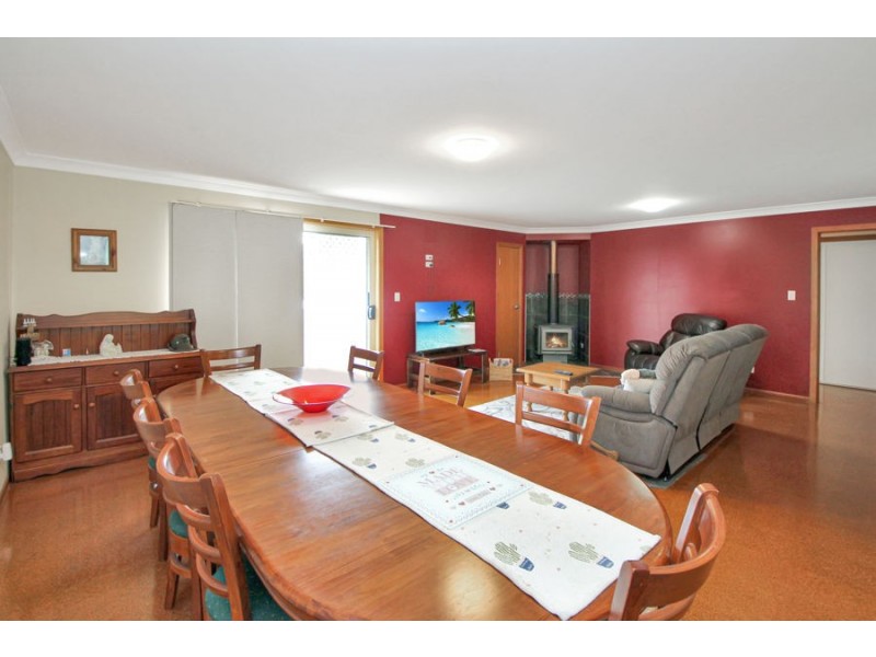 89 Petre Street, Tenterfield NSW 2372