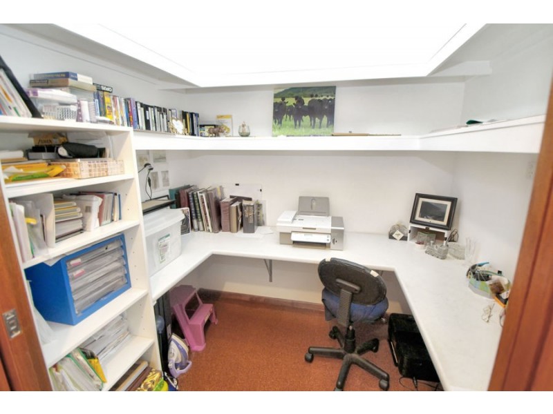 89 Petre Street, Tenterfield NSW 2372