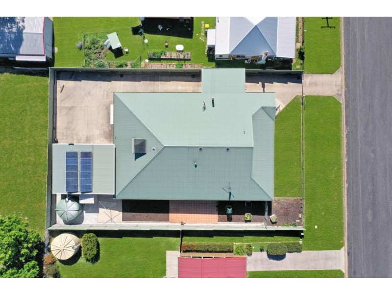 89 Petre Street, Tenterfield NSW 2372