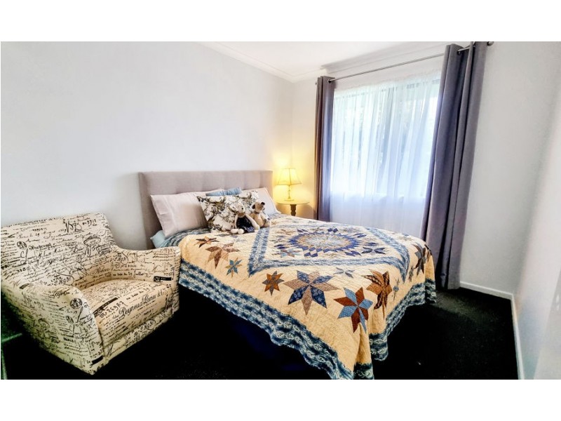 2 Naas Street, Tenterfield NSW 2372