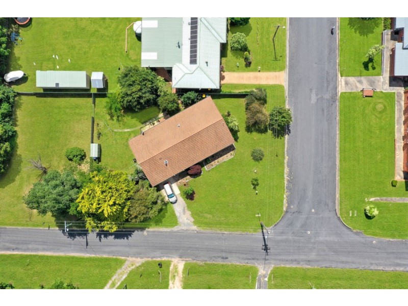 2 Naas Street, Tenterfield NSW 2372