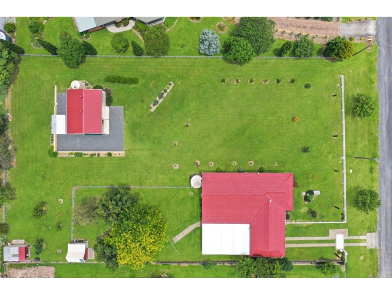 250 Bulwer Street, Tenterfield NSW 2372