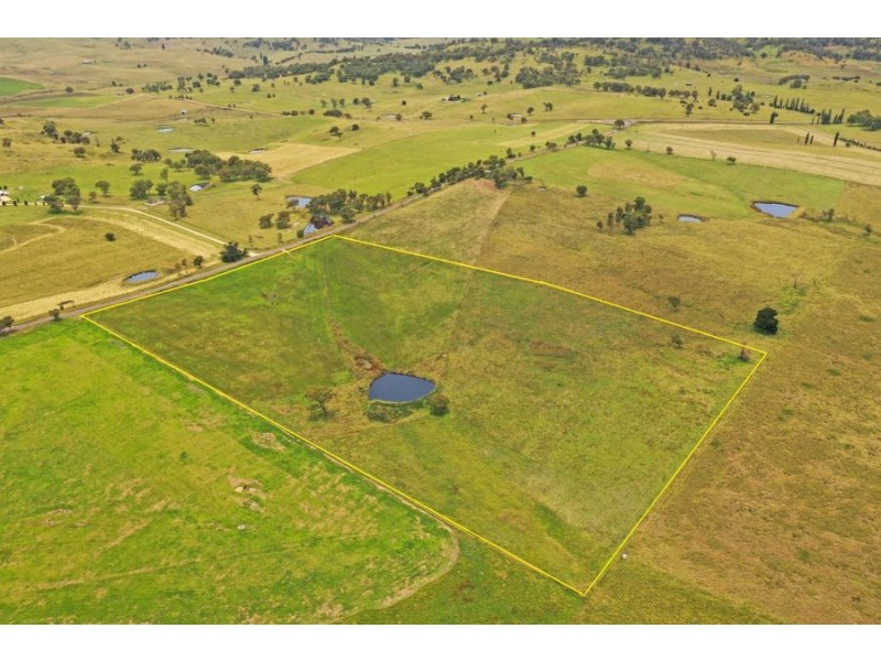 79 Bryans Gap Road, Tenterfield NSW 2372