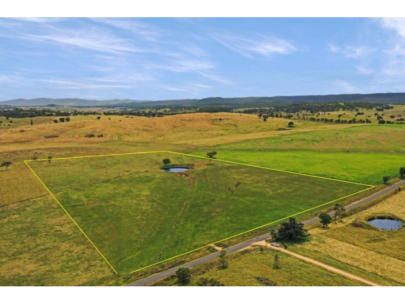 79 Bryans Gap Road, Tenterfield NSW 2372