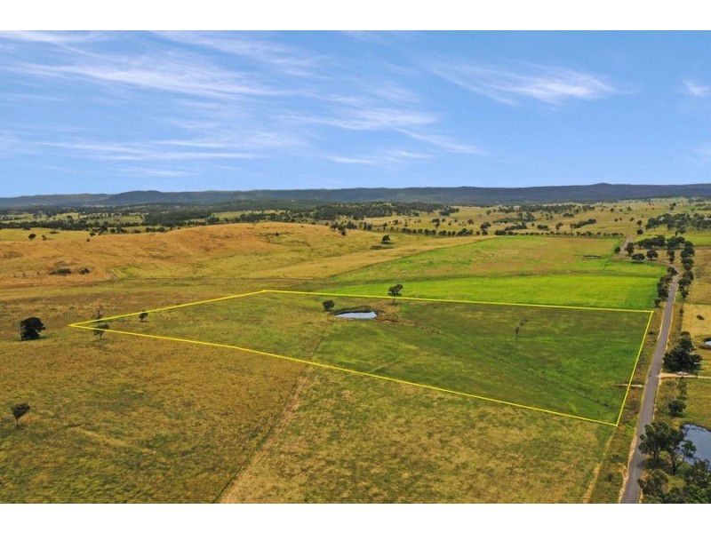 79 Bryans Gap Road, Tenterfield NSW 2372