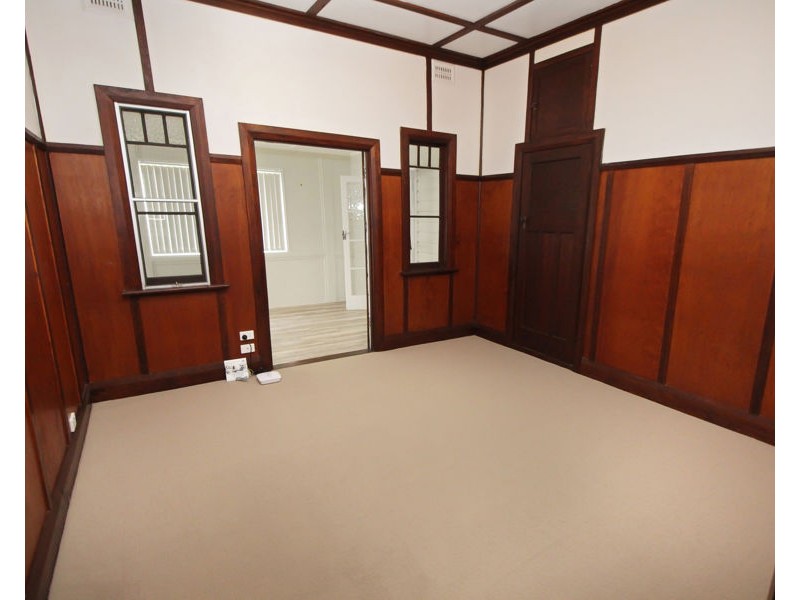 26 Martin Street, Tenterfield NSW 2372