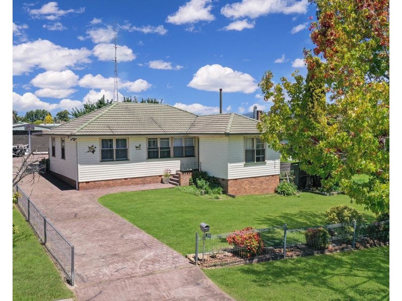 129 Naas Street, Tenterfield NSW 2372