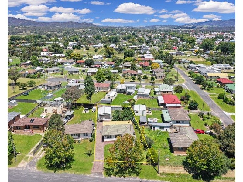 129 Naas Street, Tenterfield NSW 2372