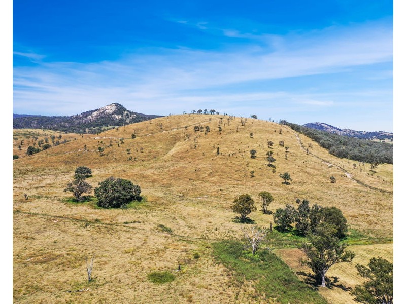 585 Sunnyside Loop Road, Tenterfield NSW 2372