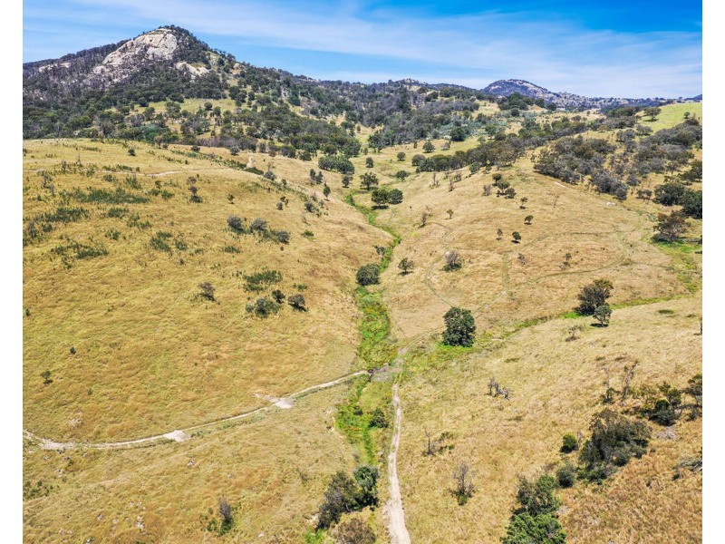 585 Sunnyside Loop Road, Tenterfield NSW 2372